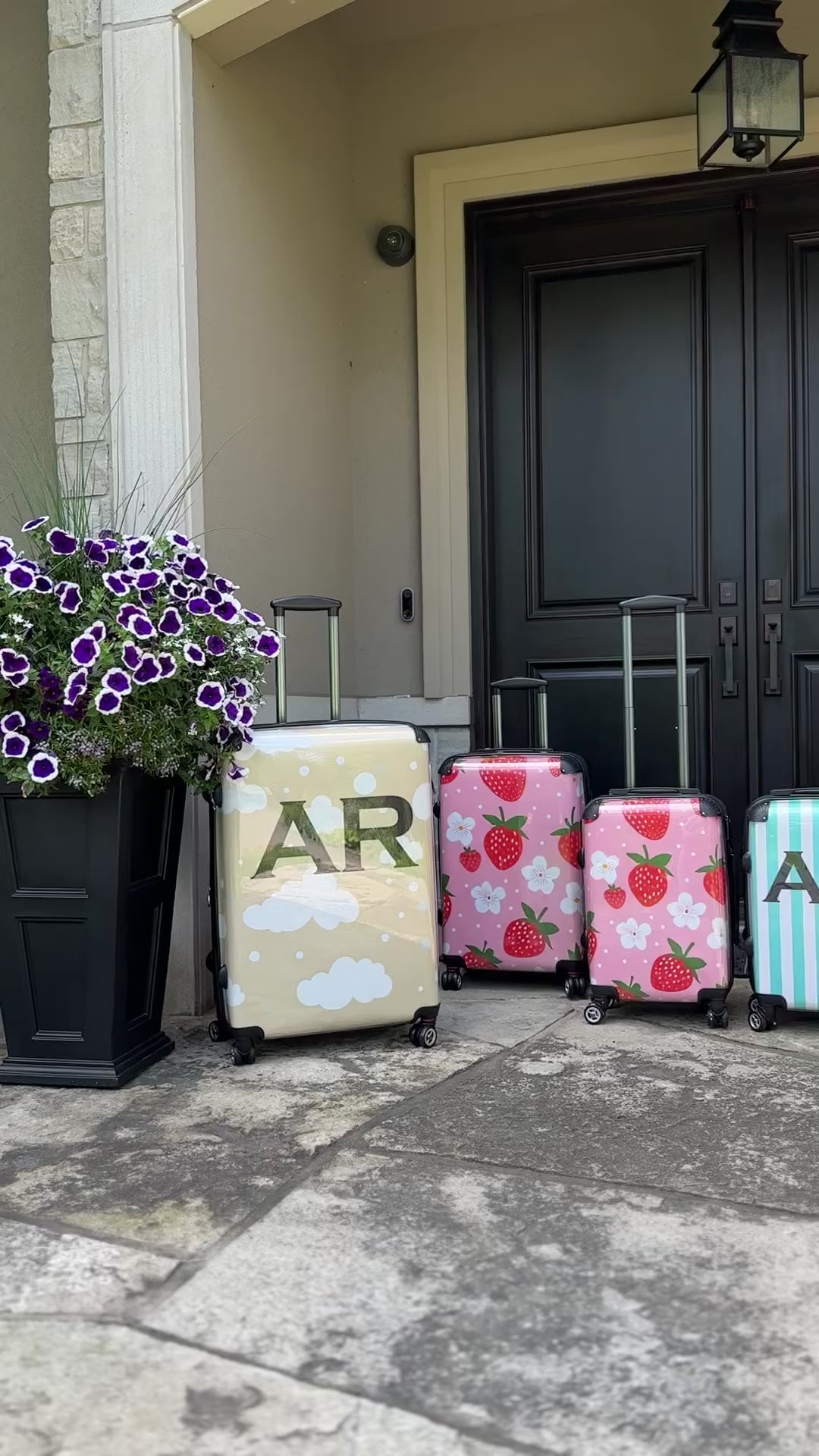 PERSONALIZED BLACK AND GOLD MARBLE VERTICAL INITIAL LUGGAGE